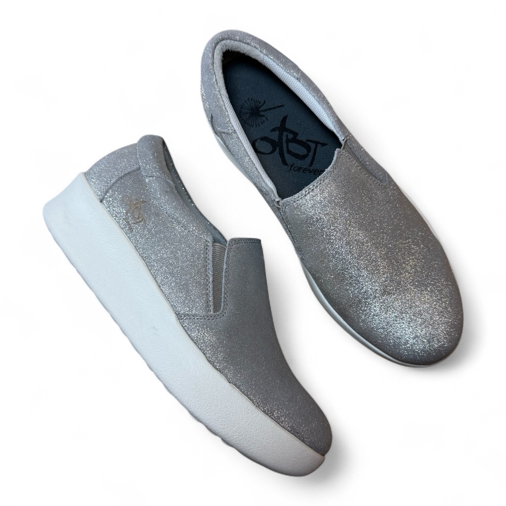 Otbt Forever Metallic Silver Slip-On Sneakers - Women’s Shoes - Us Size 7 M, Euc